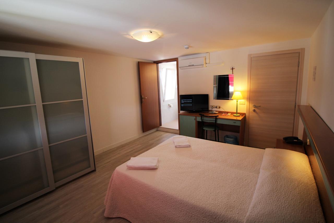 Hotel Rex Caorle Eksteriør billede
